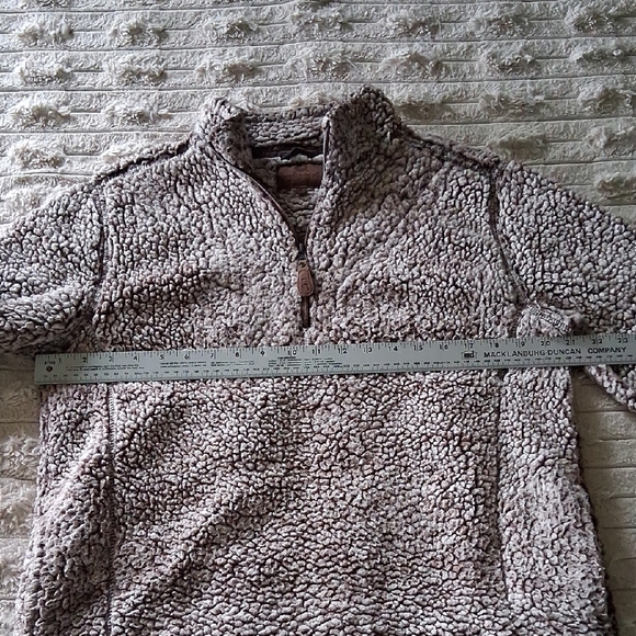 Gray Cowl Neck Sweater with Plush Texture - Picture 4 of 6